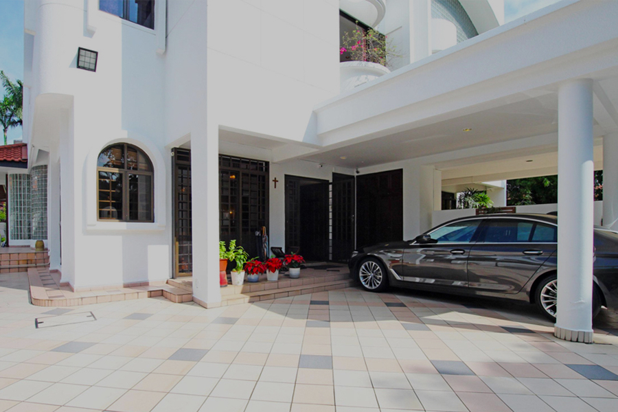 bungalow car porch